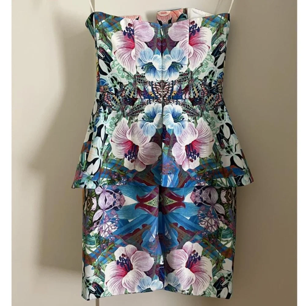 Anthropologie‎ Finders Keeper Vivace Floral peplum Strapless Dress. Cocktail 2